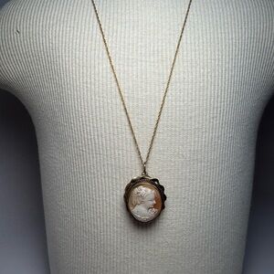 Vintage Cameo Brooch 12k Gold Filled w/Pink & White Necklace/Brooch Jewelry